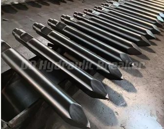 Maanshan DongQiang Machinery Manufacturing High Quality Spare Parts of Hydraulic Breaker Moil Chisel 135*1300 140*1300 Для HB20G SB81 SB100 SB121 SB131 SB151